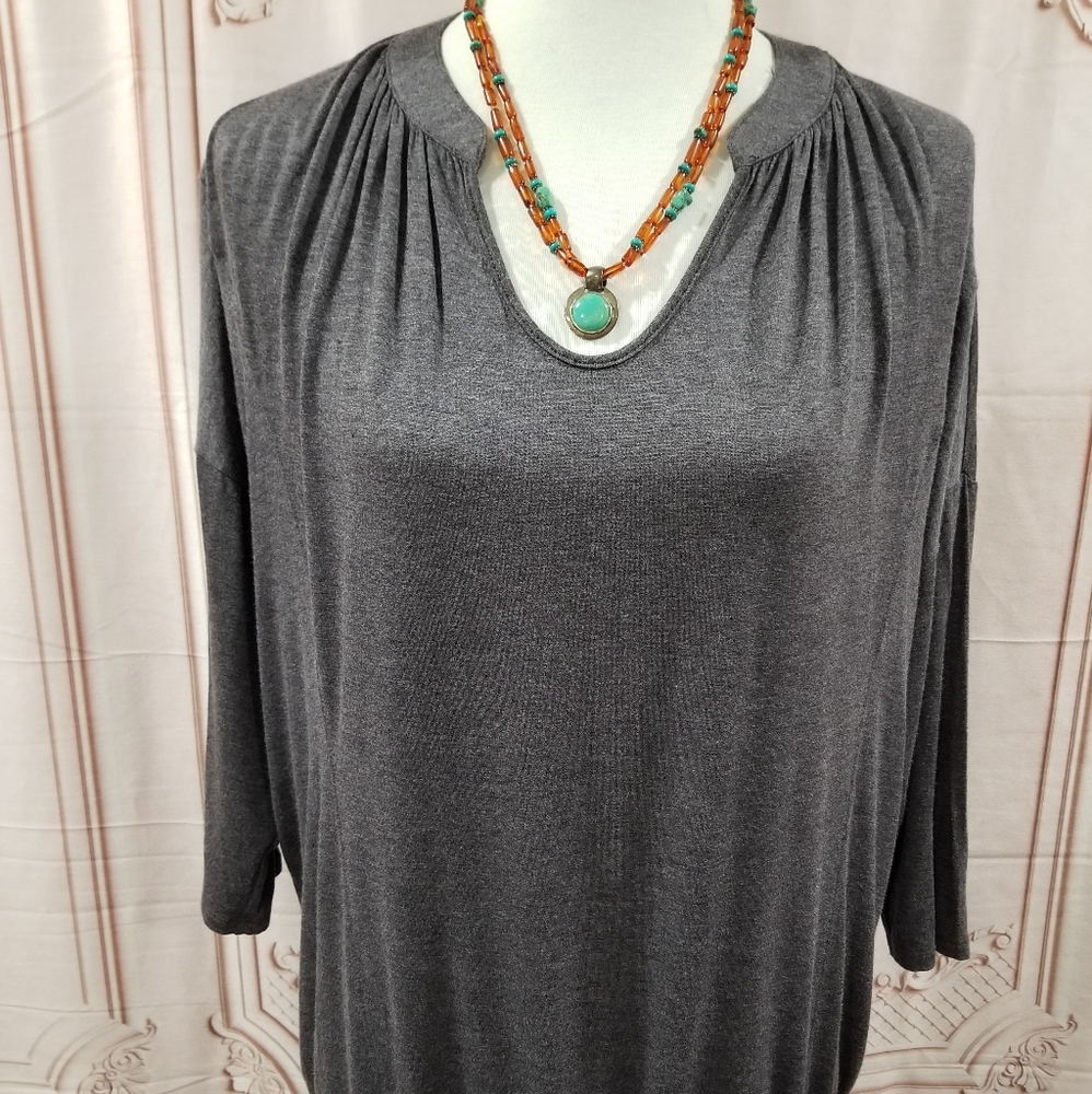 NWT Women's H by Bordaux blouse Gray, LG